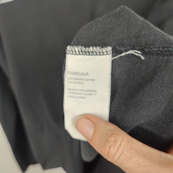 Pangaia T Shirt Mens Small Black Long Sleeve Seaweed Organic‎ Cotton Casual - Picture 8 of 9